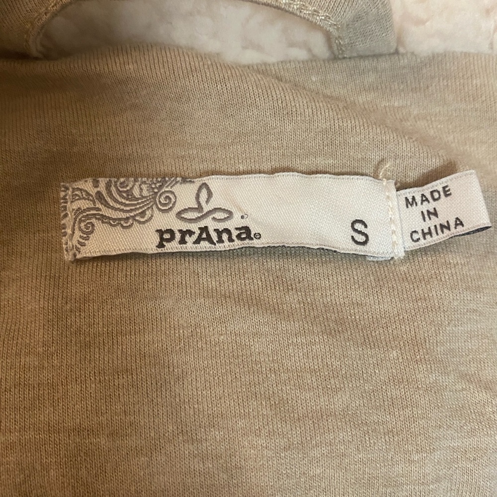 Women's PrAna Permafrost Plush Cozy Fleece Full Zip Jacket Ivory Size Small EUC - Picture 5 of 9